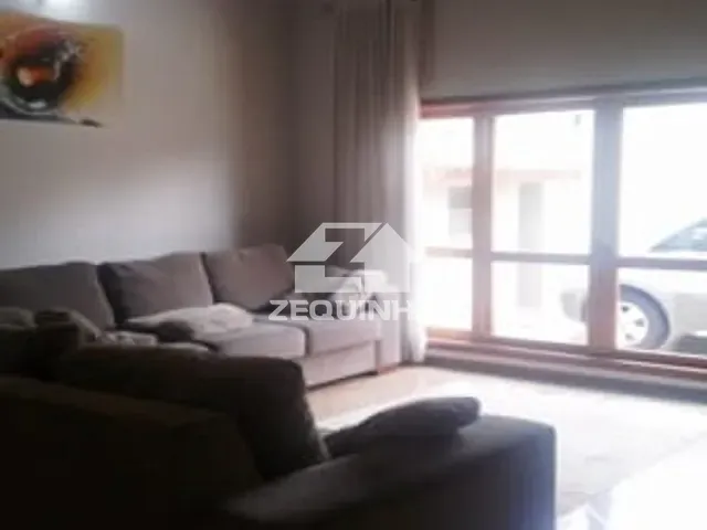 Casa com 360m² 4 quartos e 1 banheiro, à venda, no bairro City Bussocaba em Osasco