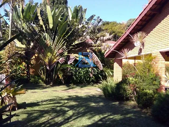 Casa com 1380m² 3 quartos e 2 banheiros, à venda, no bairro Parque da Fazenda em Itatiba