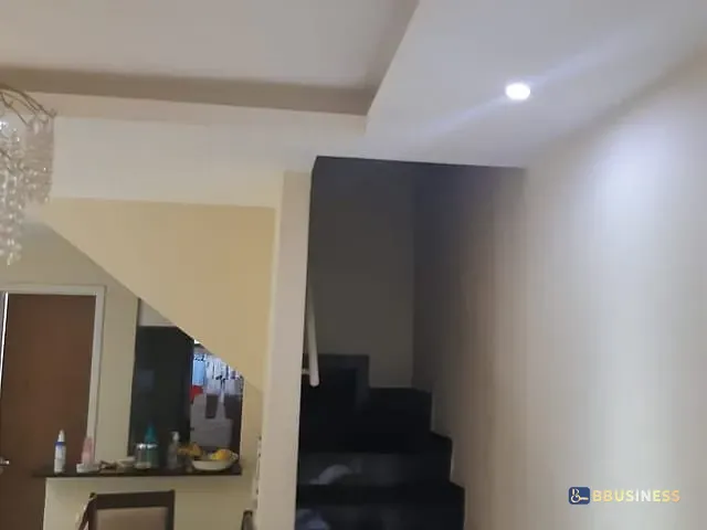 Casa 2 quartos e 1 banheiro, à venda, no bairro Parque Jóquei Club em Campos dos Goytacazes