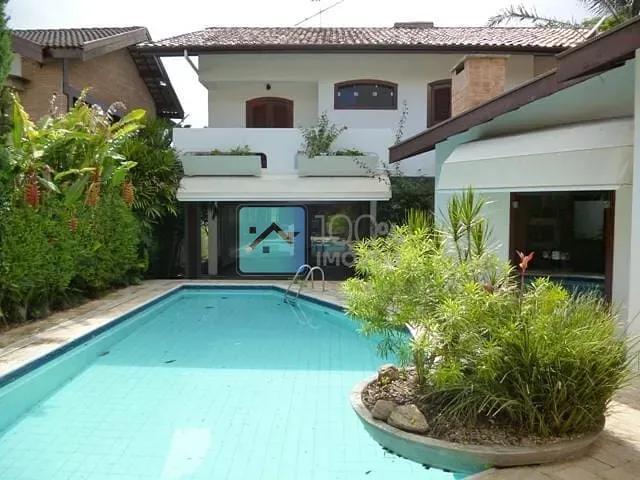 Casa com 570m² 5 quartos e 5 banheiros, à venda, no bairro Jardim das Colinas em São José dos Campos