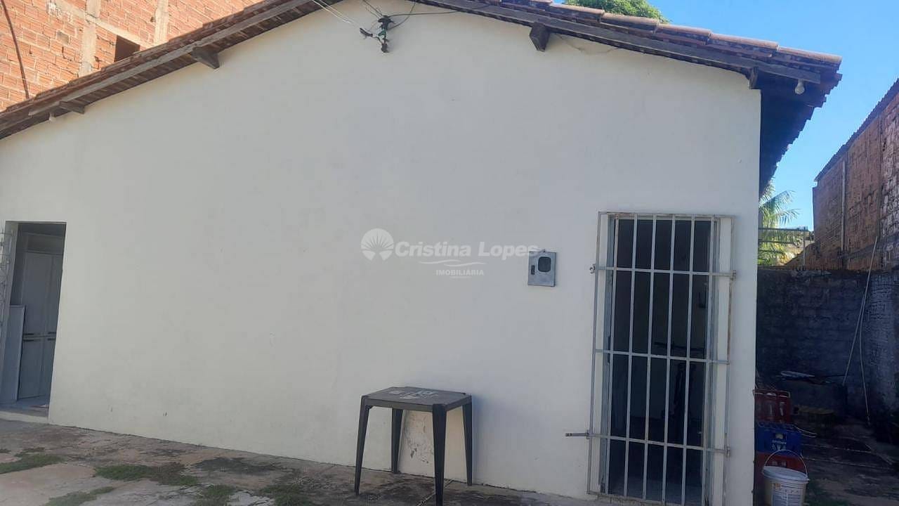 Casa à venda com 2 quartos, 10m² - Foto 5