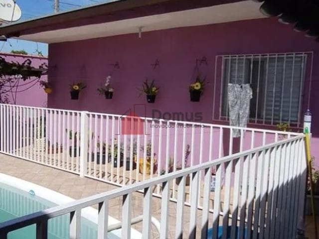 Casa com 200m², à venda, no bairro Loteamento Residencial e Comercial Araguaia em Pindamonhangaba