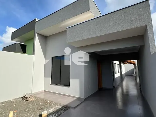 Casa com 145m² 3 quartos e 2 banheiros, à venda, no bairro Jardim Cidade Nova em Rolândia