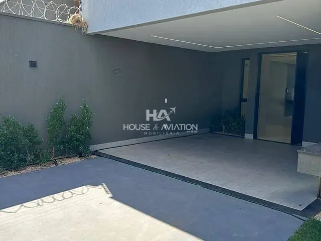 Casa com 210m² 3 quartos e 4 banheiros, à venda, no bairro Jardim Atlântico em Goiânia
