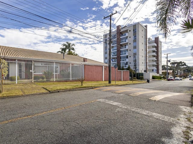 Casa com 406m² 3 quartos e 6 banheiros, à venda, no bairro Vila Izabel em Curitiba