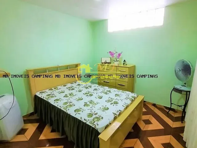 Casa com 250m² 2 quartos e 1 banheiro, à venda, no bairro Vila Aeroporto em Campinas