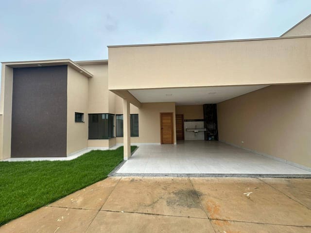 Casa com 249m² 3 quartos e 2 banheiros, à venda, no bairro Residencial Deville em Sinop