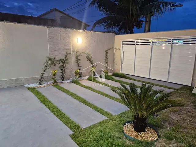 Casa com 480m² 3 quartos e 2 banheiros, à venda, no bairro Jardim Atlântico Leste (Itaipuaçu) em Maricá