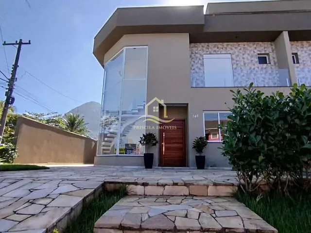 Casa com 151m² 4 quartos e 4 banheiros, à venda, no bairro Morada da Praia em Bertioga
