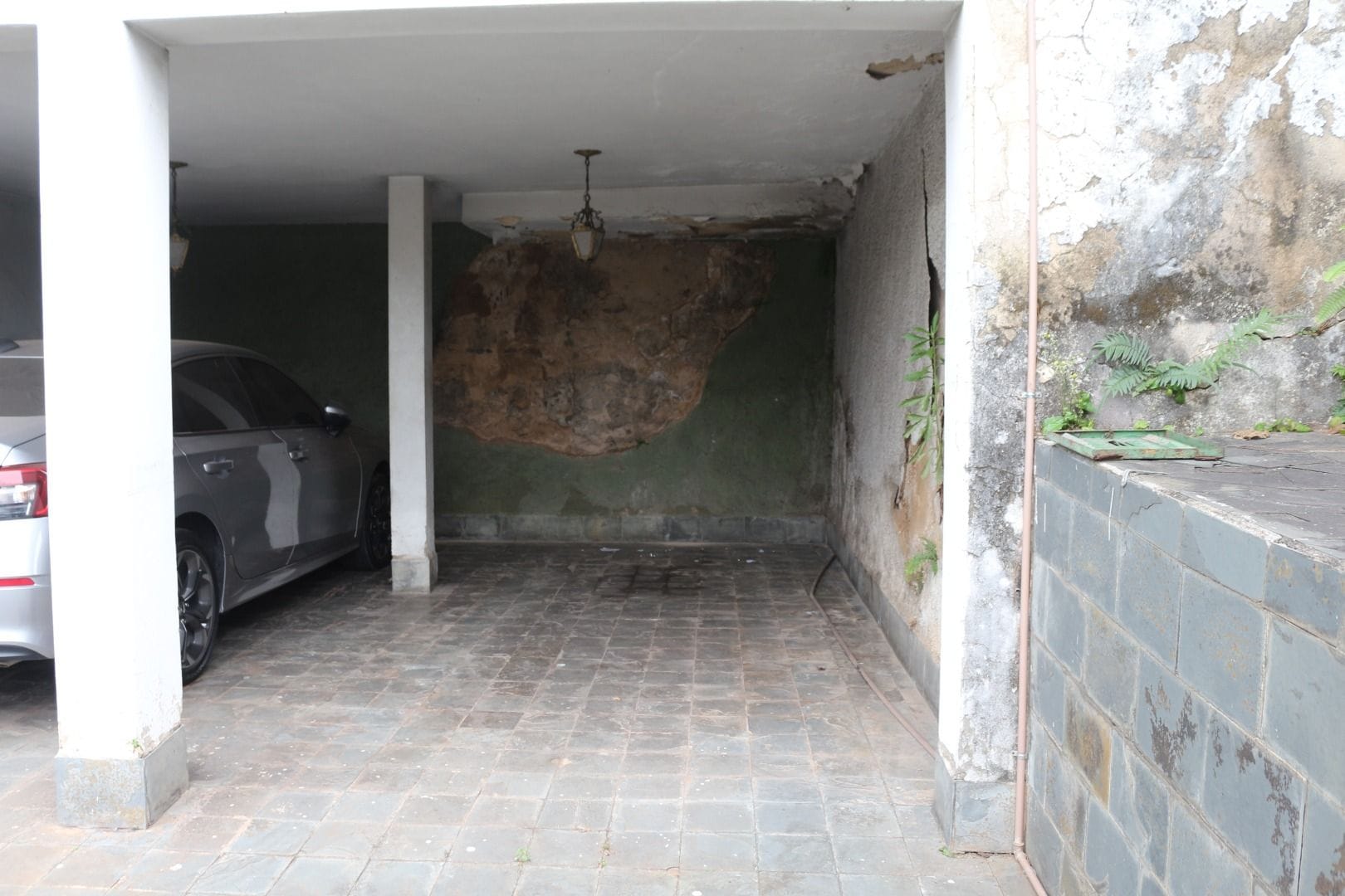 Casa com 3 quartos, 4 vagas, com 178 m2 de construção, à venda, Rio Branco, Belo Horizonte, MG miniatura 2