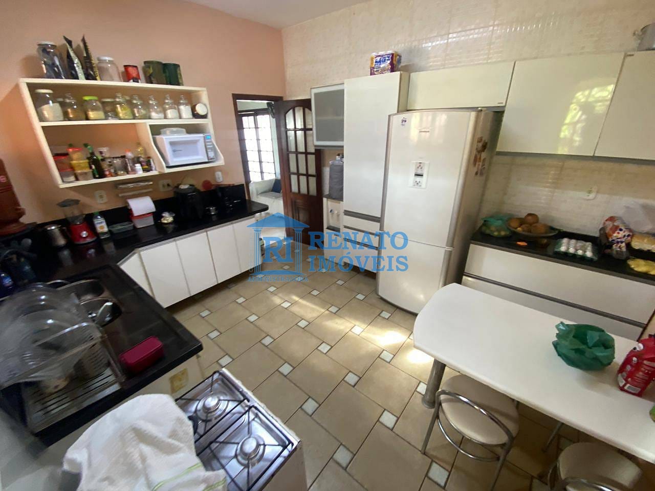 Casa à venda com 3 quartos, 255m² - Foto 9