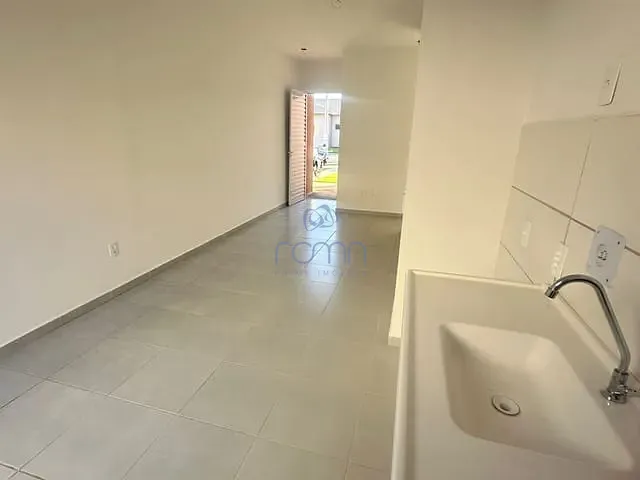 Casa 2 quartos e 1 banheiro, à venda, no bairro Garden RNI em Bady Bassitt