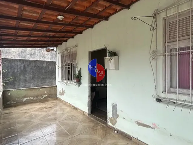Casa com 360m² 3 quartos e 2 banheiros, à venda, no bairro Praia do Imperador (Guia de Pacobaíba) em Magé