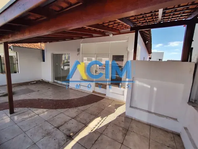 Casa com 250m² 2 quartos e 1 banheiro, para alugar, no bairro Centro em Jaguariúna