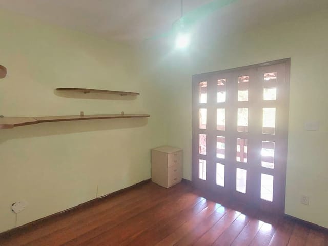 Casa com 360m² 3 quartos e 3 banheiros, à venda, no bairro Bela Vista em Macaé
