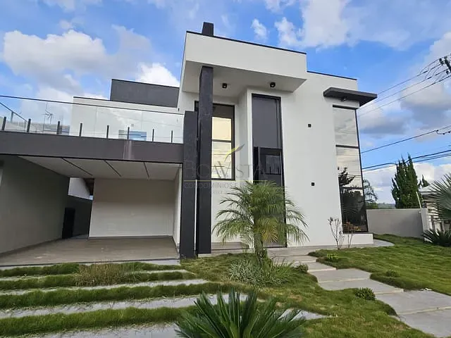 Casa com 323m² 3 quartos e 3 banheiros, à venda, no bairro Condomínio Altos da Floresta em Atibaia