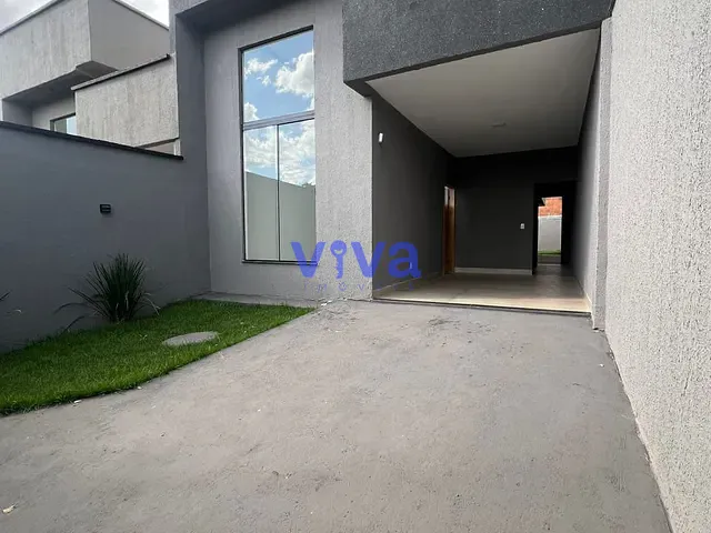 Casa 3 quartos e 2 banheiros, à venda, no bairro Pontal Sul - Acréscimo em Aparecida de Goiânia