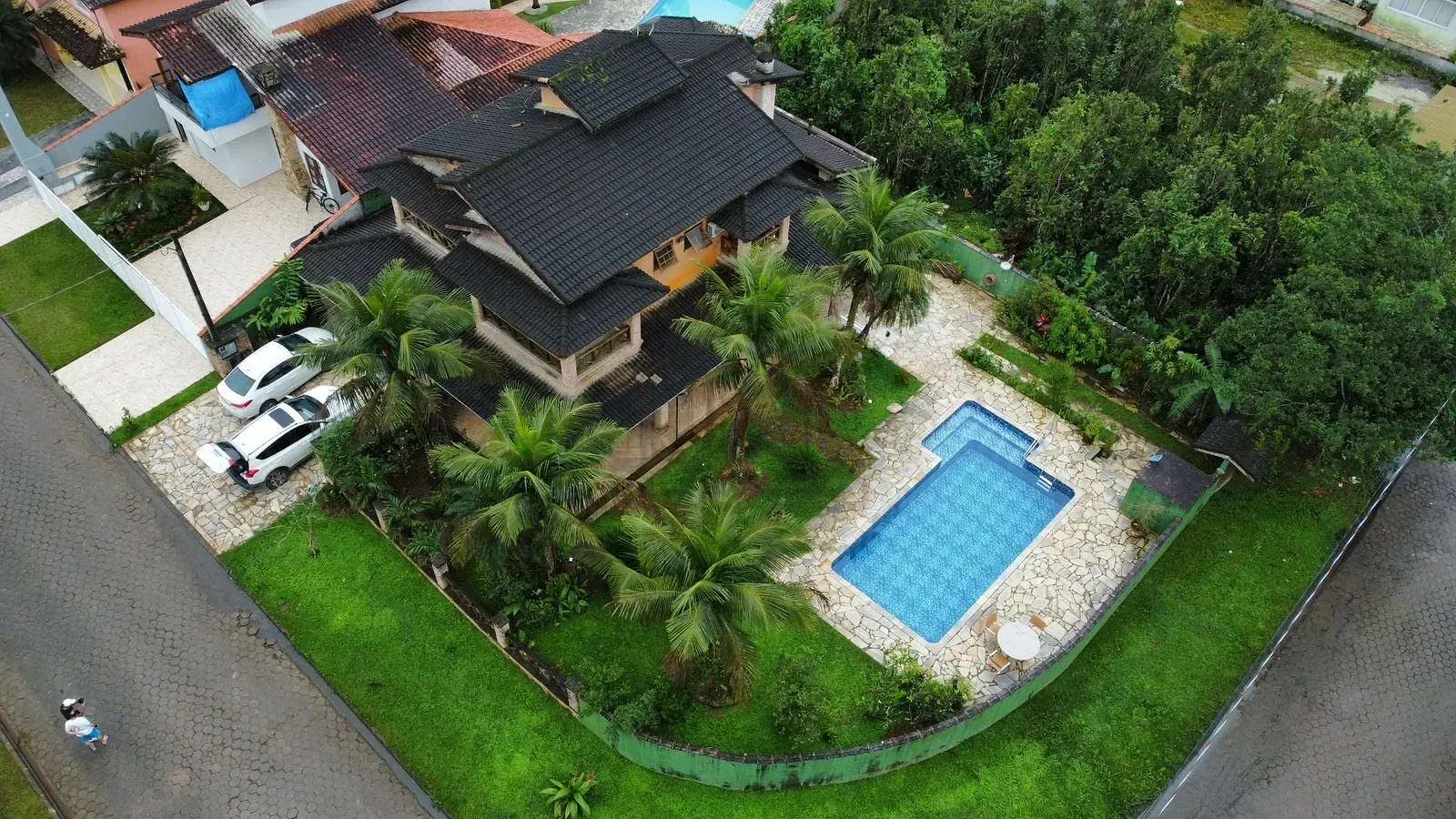 Casa, 5 quartos, 400 m² - Foto 1