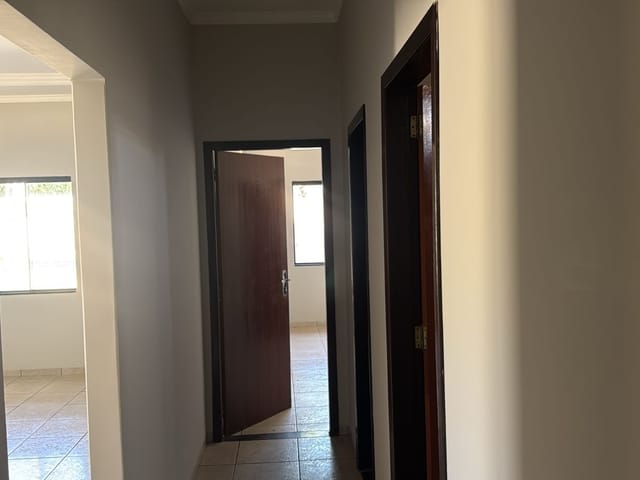 Casa com 602m² 3 quartos e 1 banheiro, à venda, no bairro Jardim Jacarandás em Sinop
