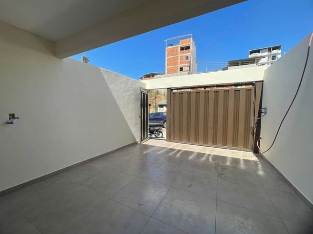 Casa 3 quartos e 2 banheiros, à venda, no bairro Carijós em Cataguases