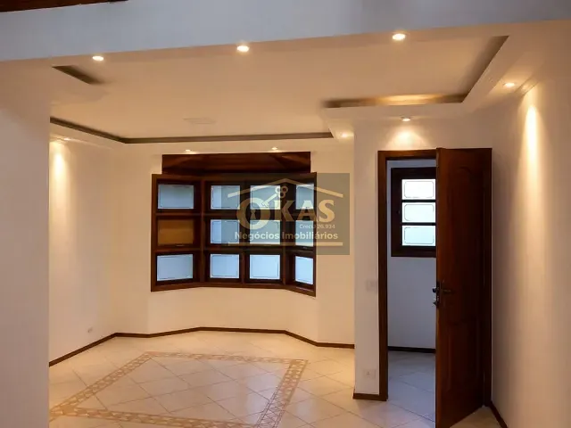 Casa com 185m² 3 quartos e 3 banheiros, à venda, no bairro Cidade Parquelandia em Mogi das Cruzes
