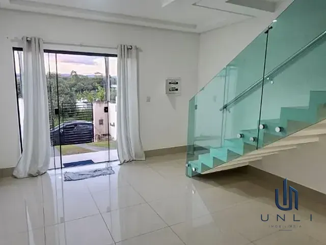 Casa 2 quartos e 2 banheiros, à venda, no bairro Jardim Real em Pinheiral