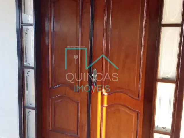 Casa com 250m² 3 quartos e 3 banheiros, à venda, no bairro Parque Residencial Eloy Chaves em Jundiaí