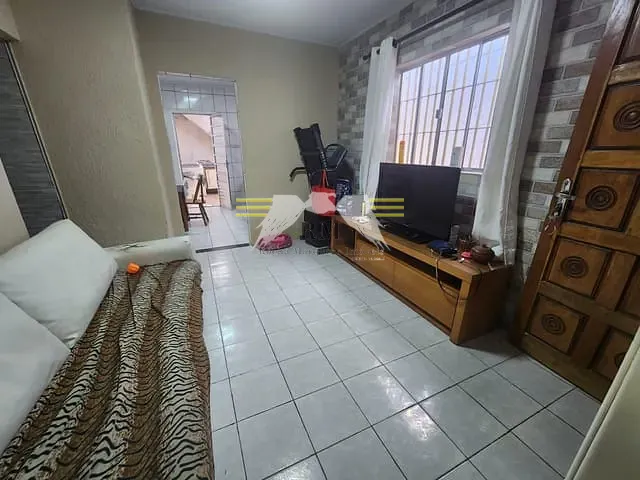 Casa com 6m² 2 quartos e 1 banheiro, à venda, no bairro Jardim Vila Formosa em São Paulo