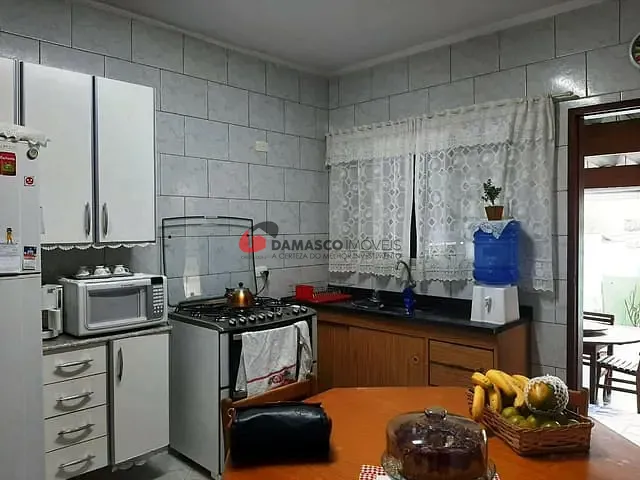 Casa com 181m² 3 quartos e 2 banheiros, à venda, no bairro Santa Maria em São Caetano do Sul