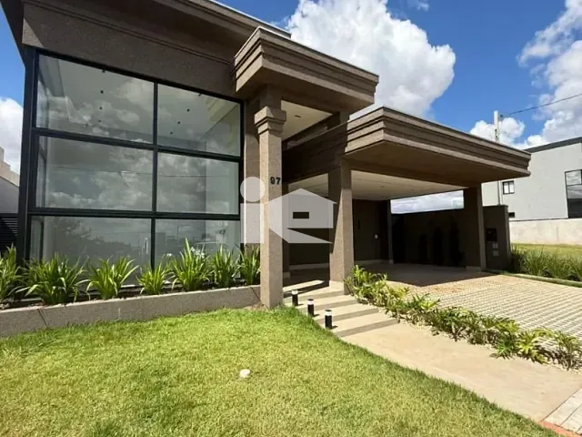 Casa com 353m² 3 quartos e 2 banheiros, à venda, no bairro Gran Residence Giardino em Arapongas