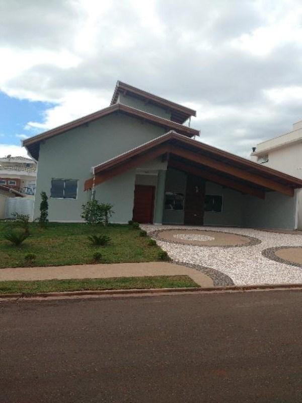 Casa, 3 quartos, 199 m² - Foto 2