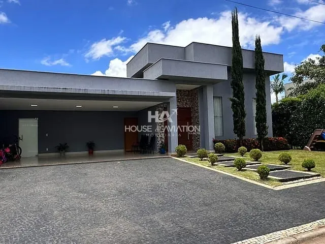 Casa 4 quartos e 5 banheiros, à venda, no bairro Jardins Lisboa em Goiânia