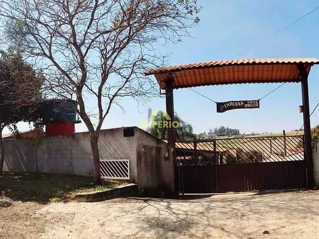 Chácara 3 quartos e 4 banheiros, à venda, no bairro Recanto Reconquista em Salto