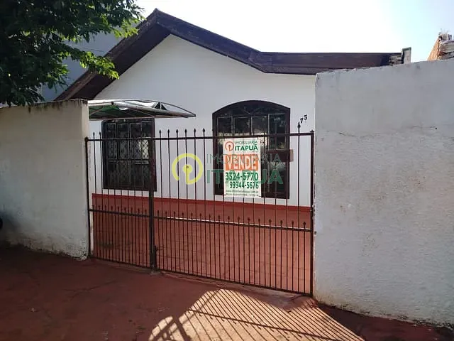 Casa com 300m² 3 quartos e 1 banheiro, à venda, no bairro Operária em Londrina