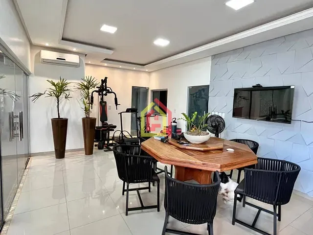 Casa 3 quartos e 2 banheiros, à venda, no bairro Laranjeiras em Marabá