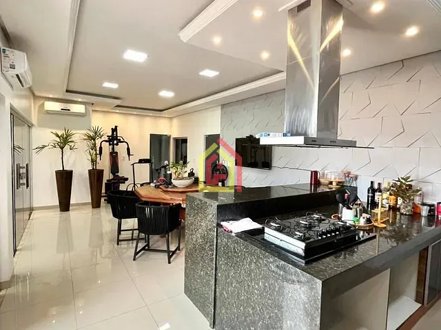 Casa 3 quartos e 2 banheiros, à venda, no bairro Laranjeiras em Marabá