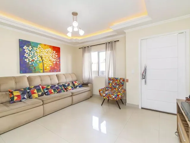 Casa com 200m² 3 quartos e 3 banheiros, à venda, no bairro Santa Quitéria em Curitiba