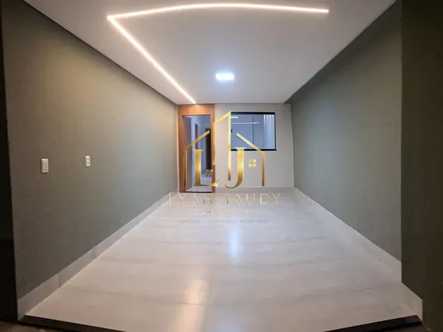 Casa com 225m² 3 quartos e 3 banheiros, à venda, no bairro Novo Mundo em Várzea Grande
