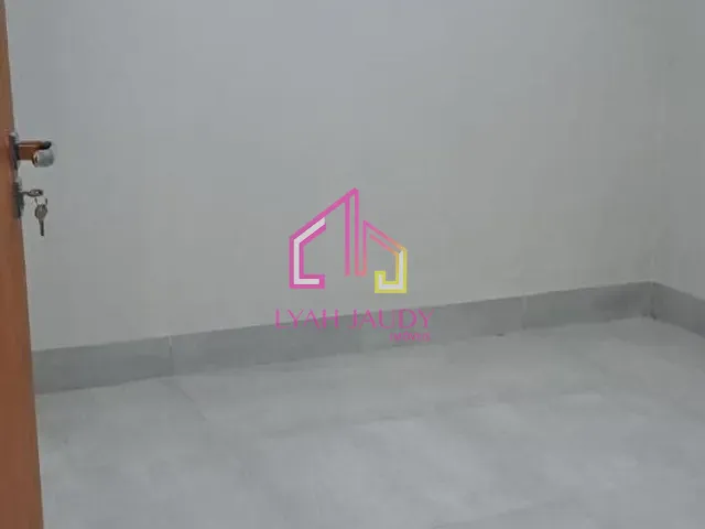 Casa com 225m² 3 quartos e 3 banheiros, à venda, no bairro Novo Mundo em Várzea Grande