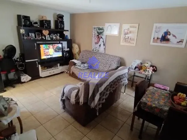 Casa com 200m² 3 quartos e 3 banheiros, à venda, no bairro Conjunto Habitacional Leandro Alarcão Dias em Botucatu