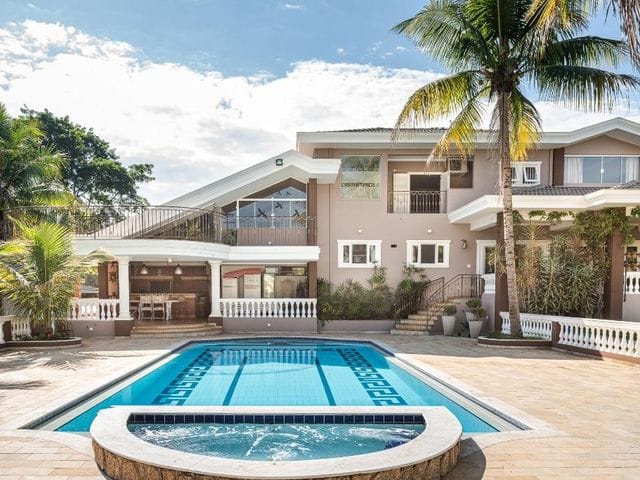 Casa com 5000m² 5 quartos e 10 banheiros, à venda, no bairro Recanto dos Pássaros em Indaiatuba