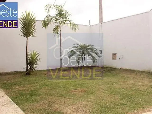 Casa com 250m² 3 quartos e 1 banheiro, à venda, no bairro Terras de Santa Bárbara em Santa Bárbara D'Oeste