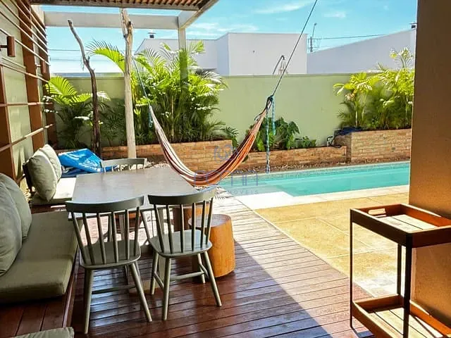 Casa 3 quartos e 2 banheiros, à venda, no bairro Condomínio Residencial Fenhouse em São José do Rio Preto