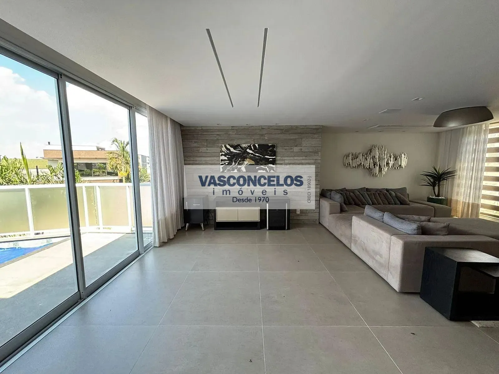 Casa, 4 quartos, 264 m² - Foto 1