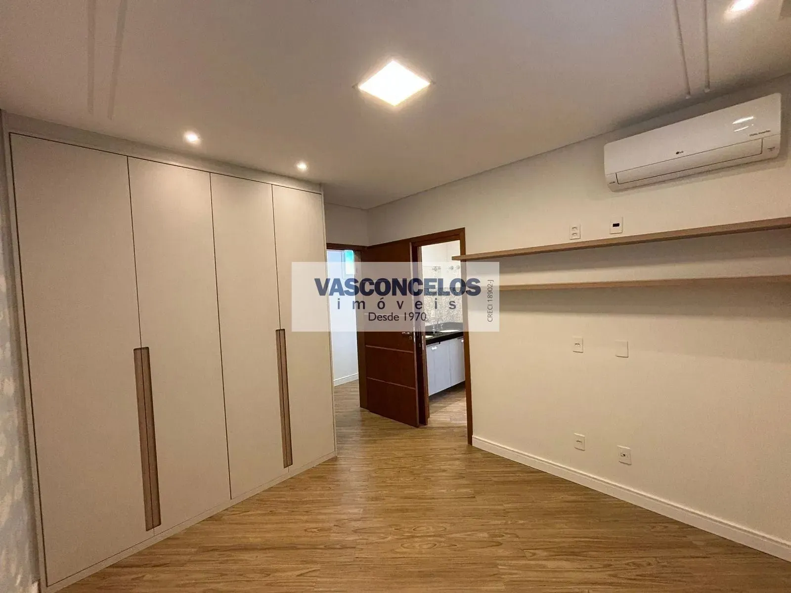 Casa, 4 quartos, 264 m² - Foto 20