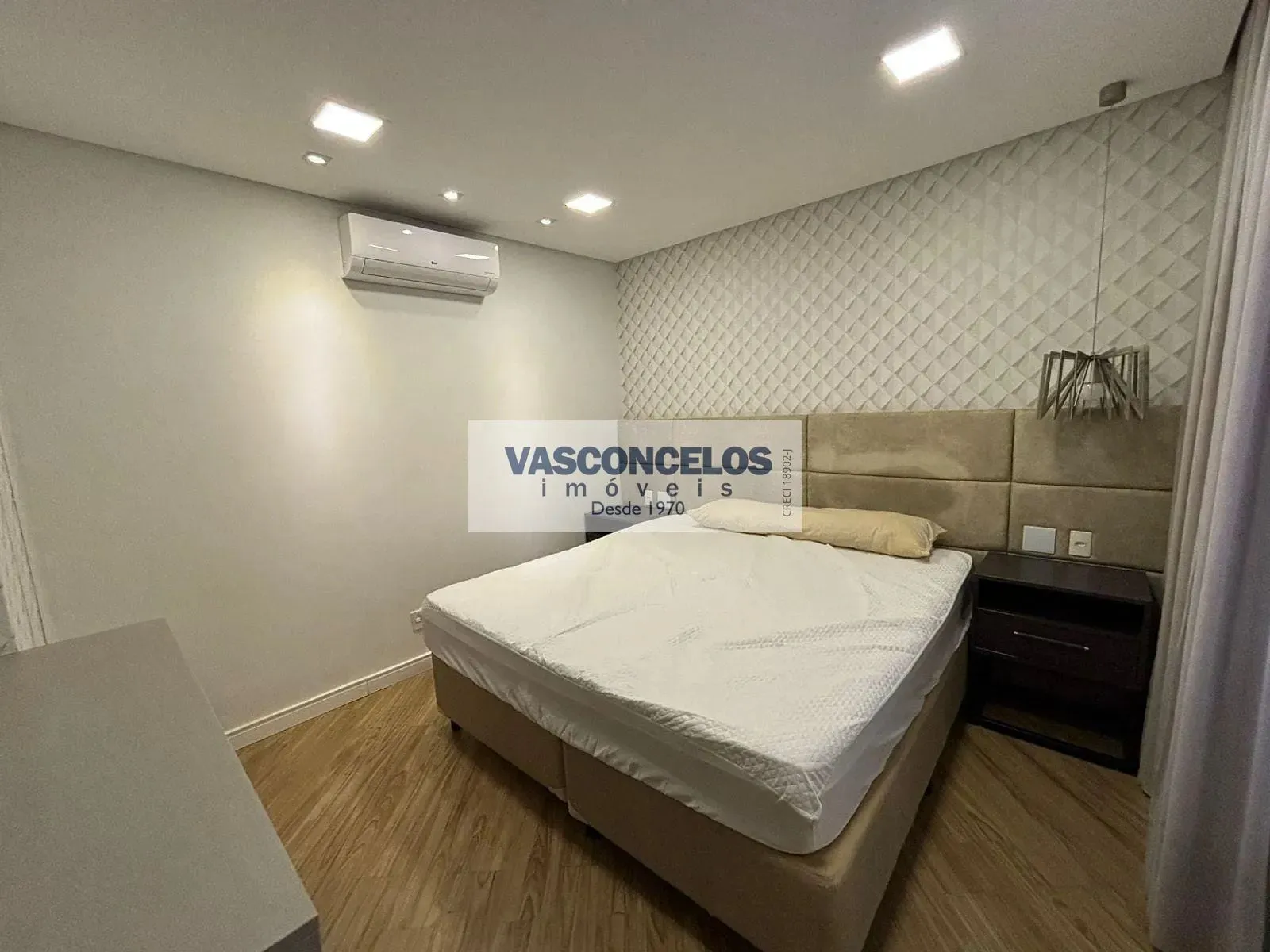 Casa, 4 quartos, 264 m² - Foto 26
