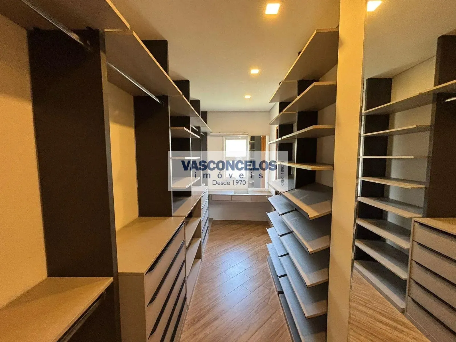 Casa, 4 quartos, 264 m² - Foto 28