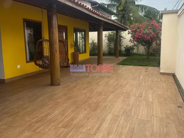 Casa com 800m² 3 quartos e 4 banheiros, à venda, no bairro Jardim Atlântico em Ilhéus