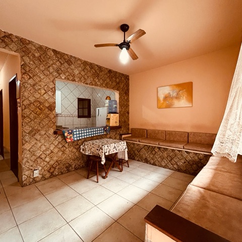 Casa 1 quarto e 1 banheiro, à venda, no bairro Jacaré em Cabo Frio