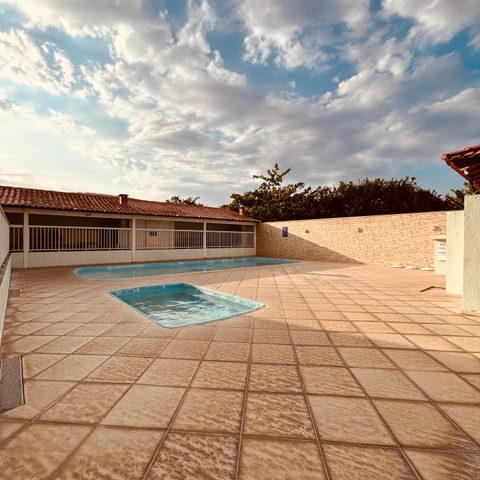 Casa 1 quarto e 1 banheiro, à venda, no bairro Jacaré em Cabo Frio